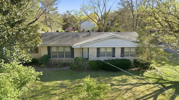 $949,000 | 710 Murfreesboro Road, Franklin, TN 37064