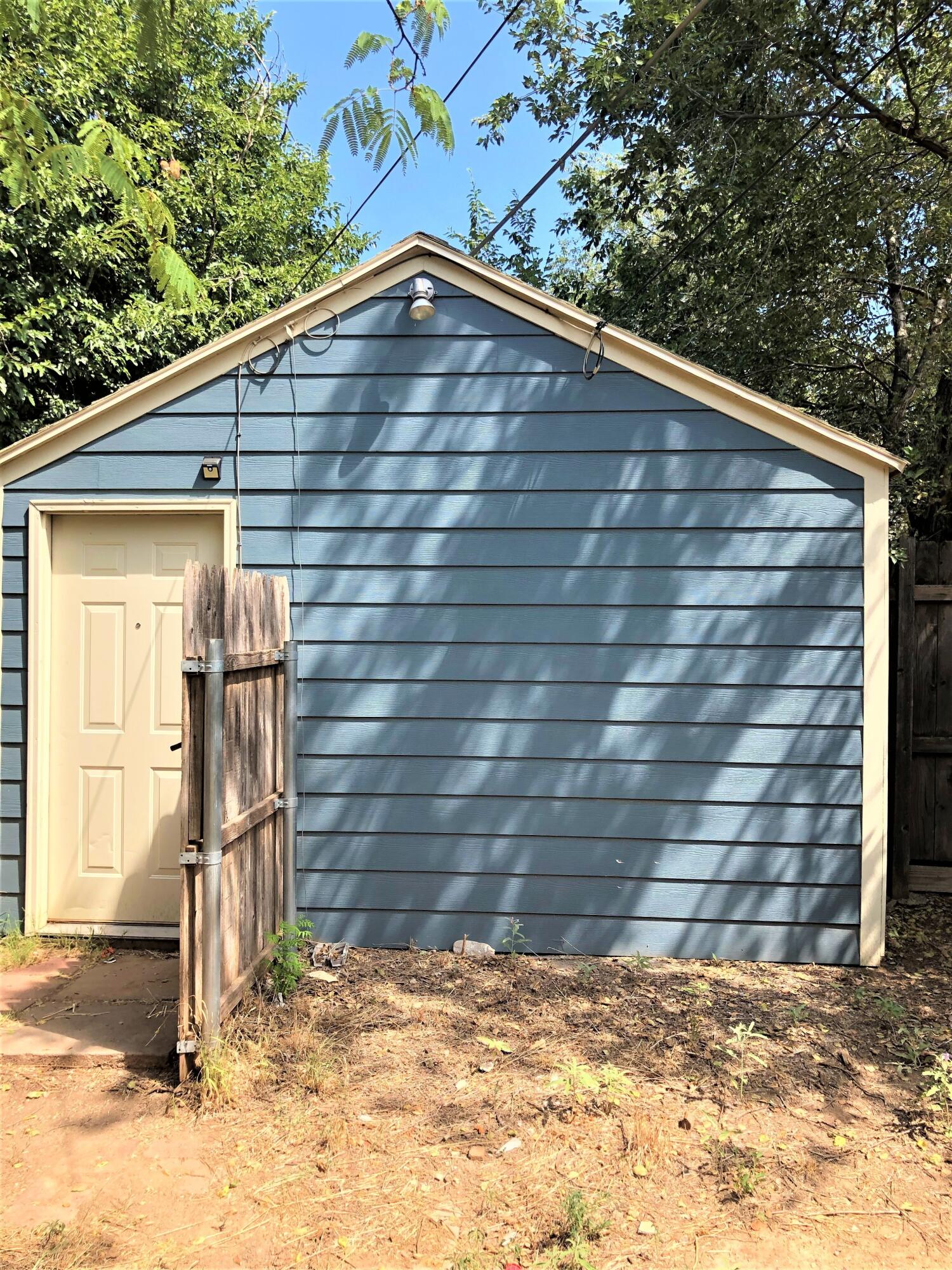 2513 21st Street, Unit REAR Lubbock, TX 79410 - Photo 5 of 5
