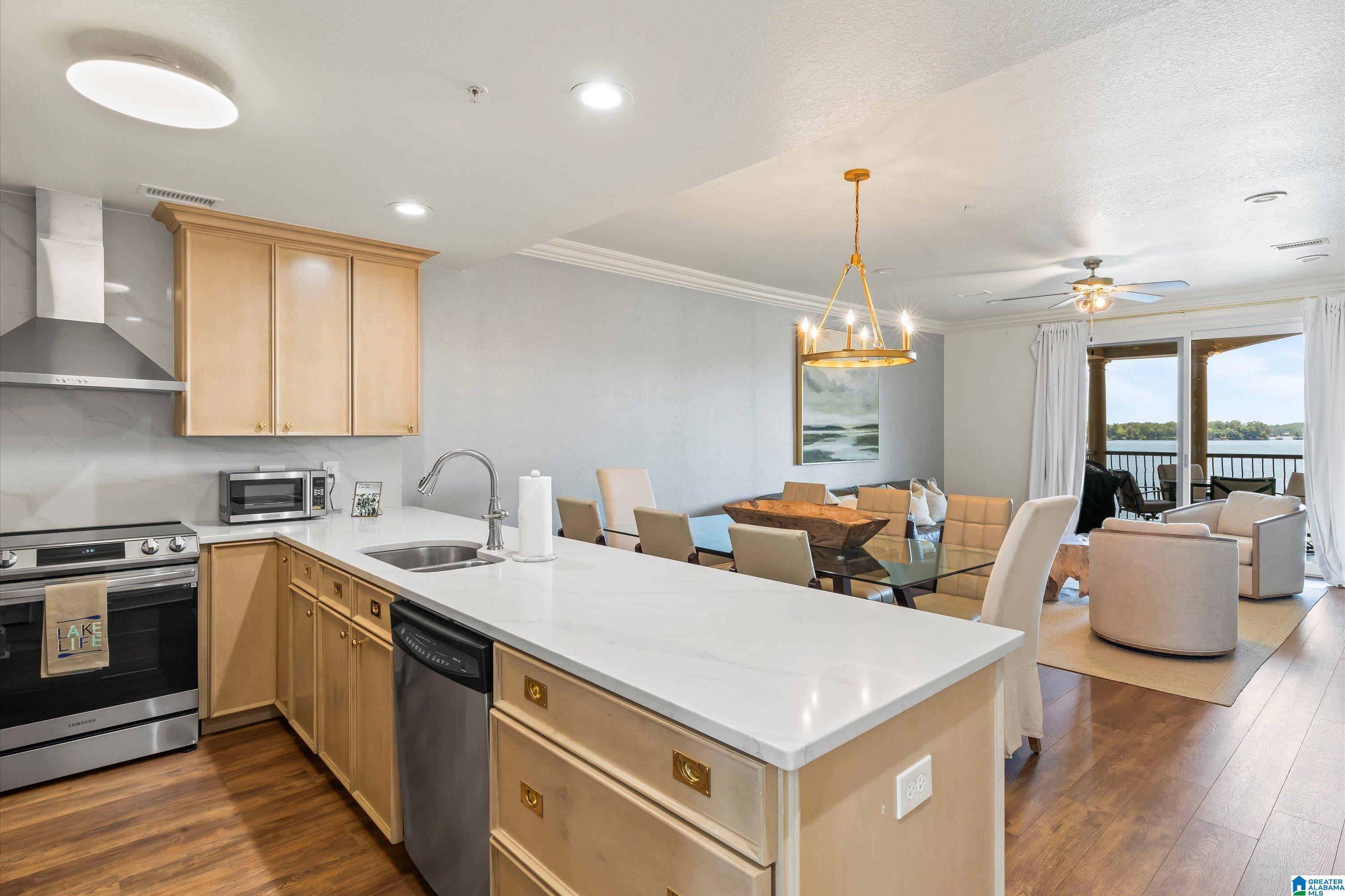 448 Marina Point Road, Unit C403 Dadeville, AL 36853 - Photo 4 of 34