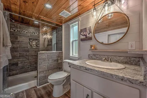 $469,800 | 476-478 Lapidary Lane, Young Harris, GA 30582