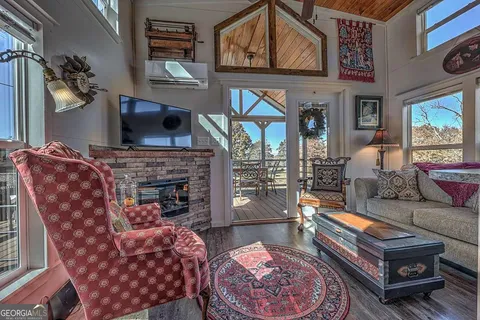 $469,800 | 476-478 Lapidary Lane, Young Harris, GA 30582