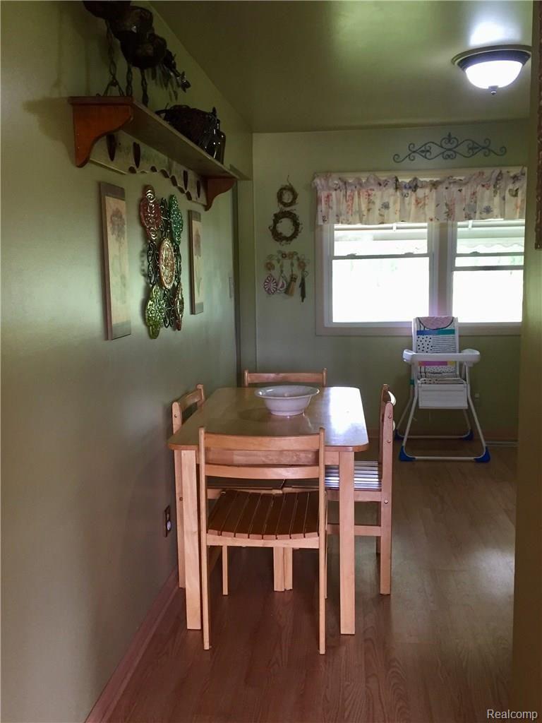 9503 North Vassar Road Mount Morris, MI 48458 - Photo 11 of 35 k 1.jpg