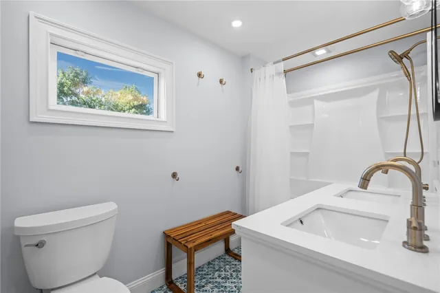 $950,000 | 30 South Baptist Street, Newport, RI 02840