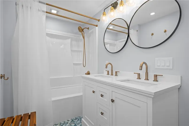 $950,000 | 30 South Baptist Street, Newport, RI 02840