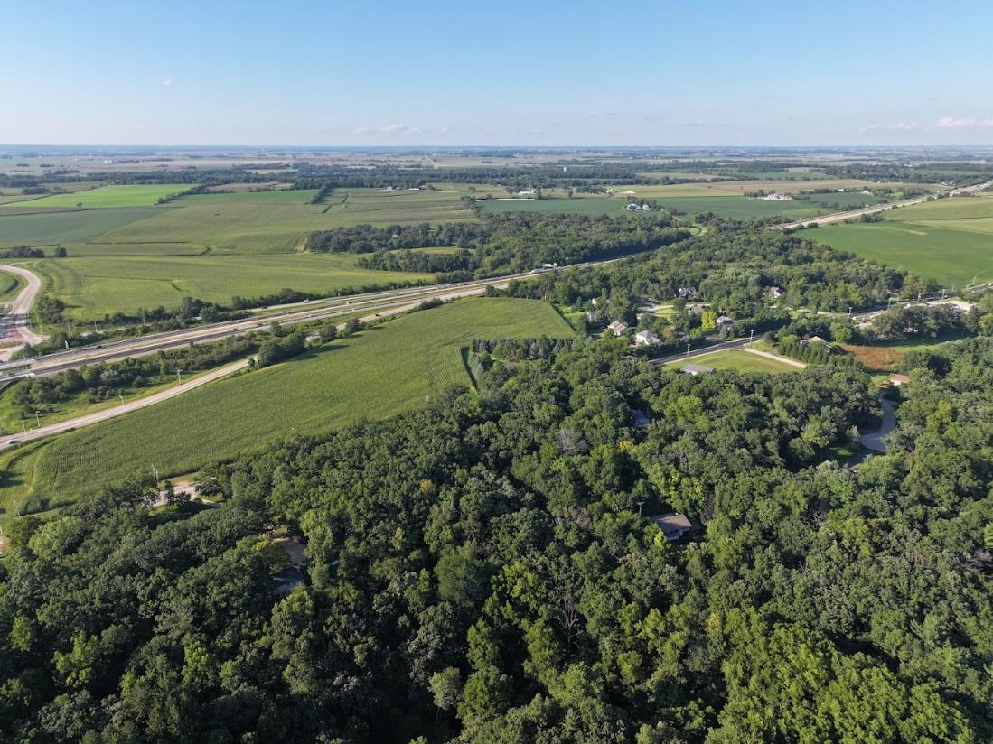 1.29 M/l Acres South Molar Beloit, WI 53511 - Photo 5 of 34