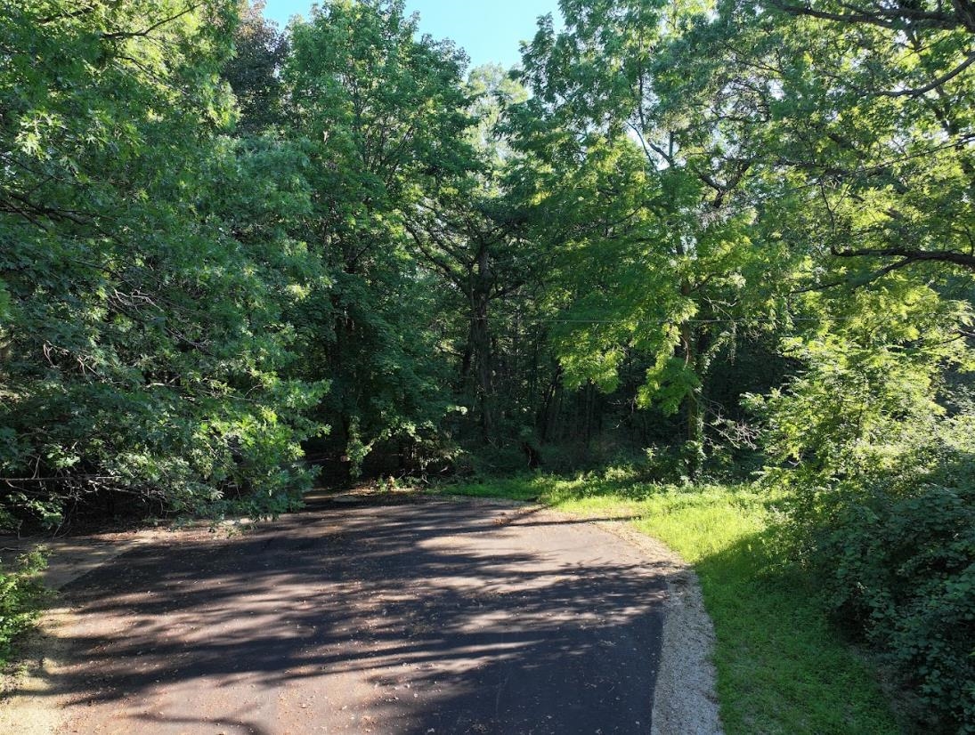 1.29 M/l Acres South Molar Beloit, WI 53511 - Photo 8 of 34