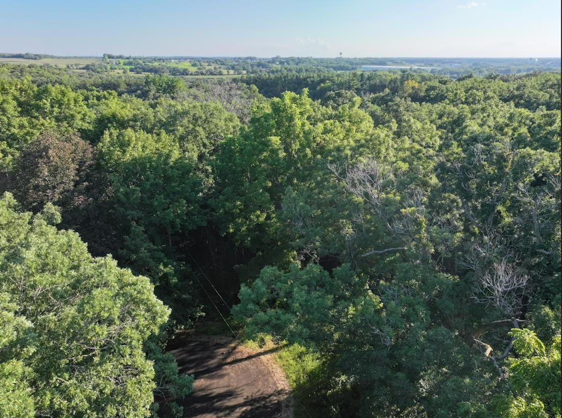 1.29 M/l Acres South Molar Beloit, WI 53511 - Photo 10 of 34