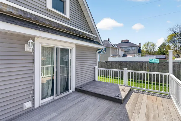 $549,900 | 8 Broadway, Cornwall, NY 12518