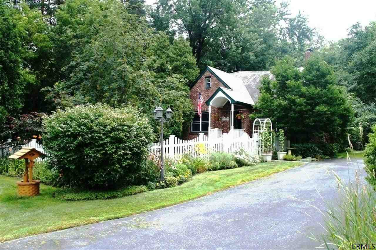 4096 River Road Colonie, NY 12110 - Photo 2 of 23 Photo 2