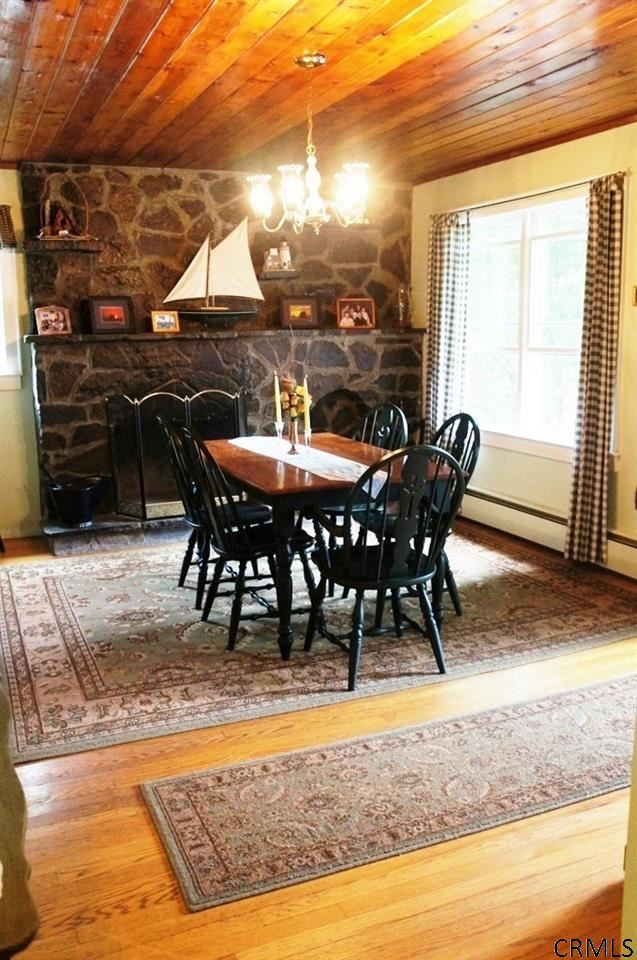 4096 River Road Colonie, NY 12110 - Photo 4 of 23 Photo 4