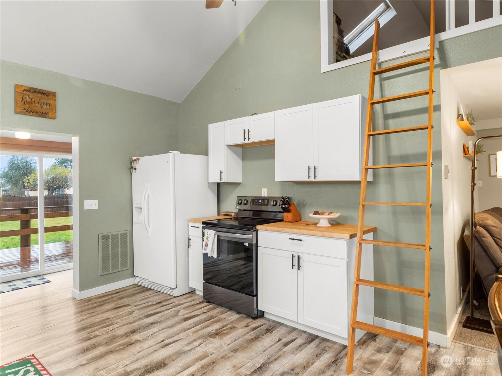 489 Southwest 16th Street Chehalis, WA 98532 - Photo 12 of 36 Gallery Image 12