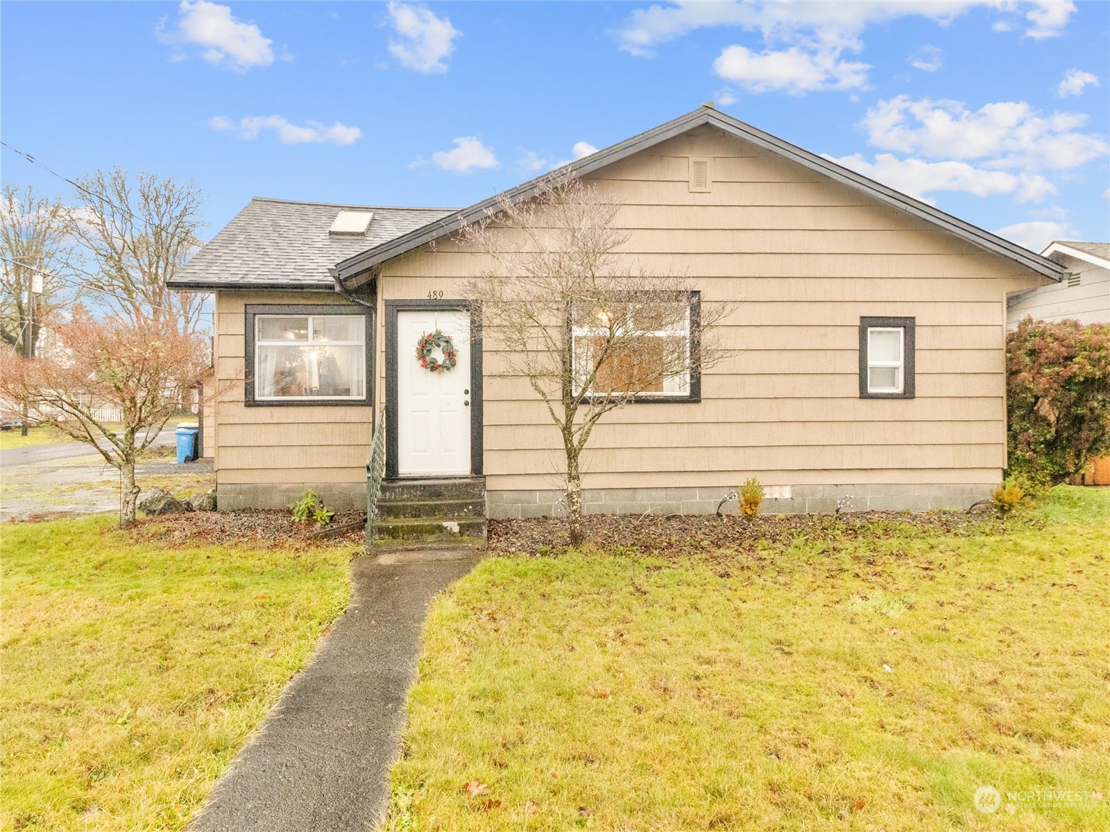 489 Southwest 16th Street Chehalis, WA 98532 - Photo 2 of 36 Gallery Image 2
