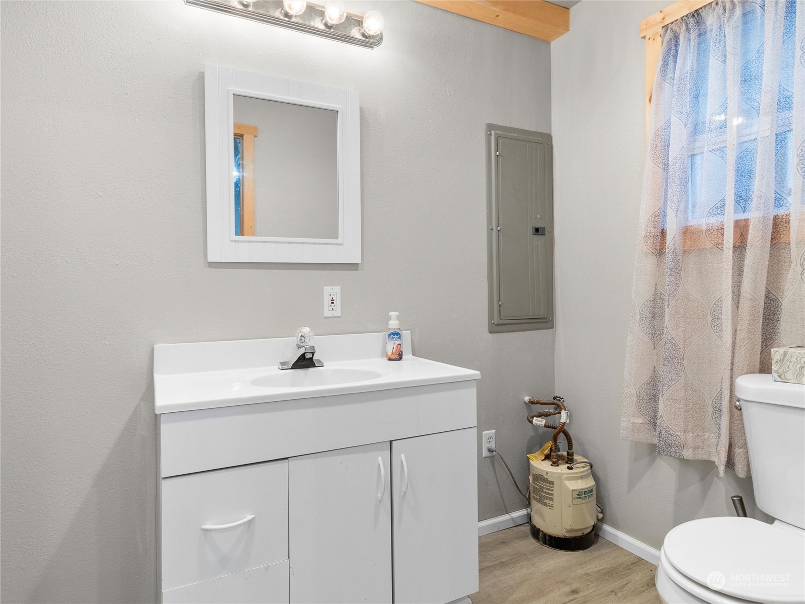489 Southwest 16th Street Chehalis, WA 98532 - Photo 24 of 36 Gallery Image 24