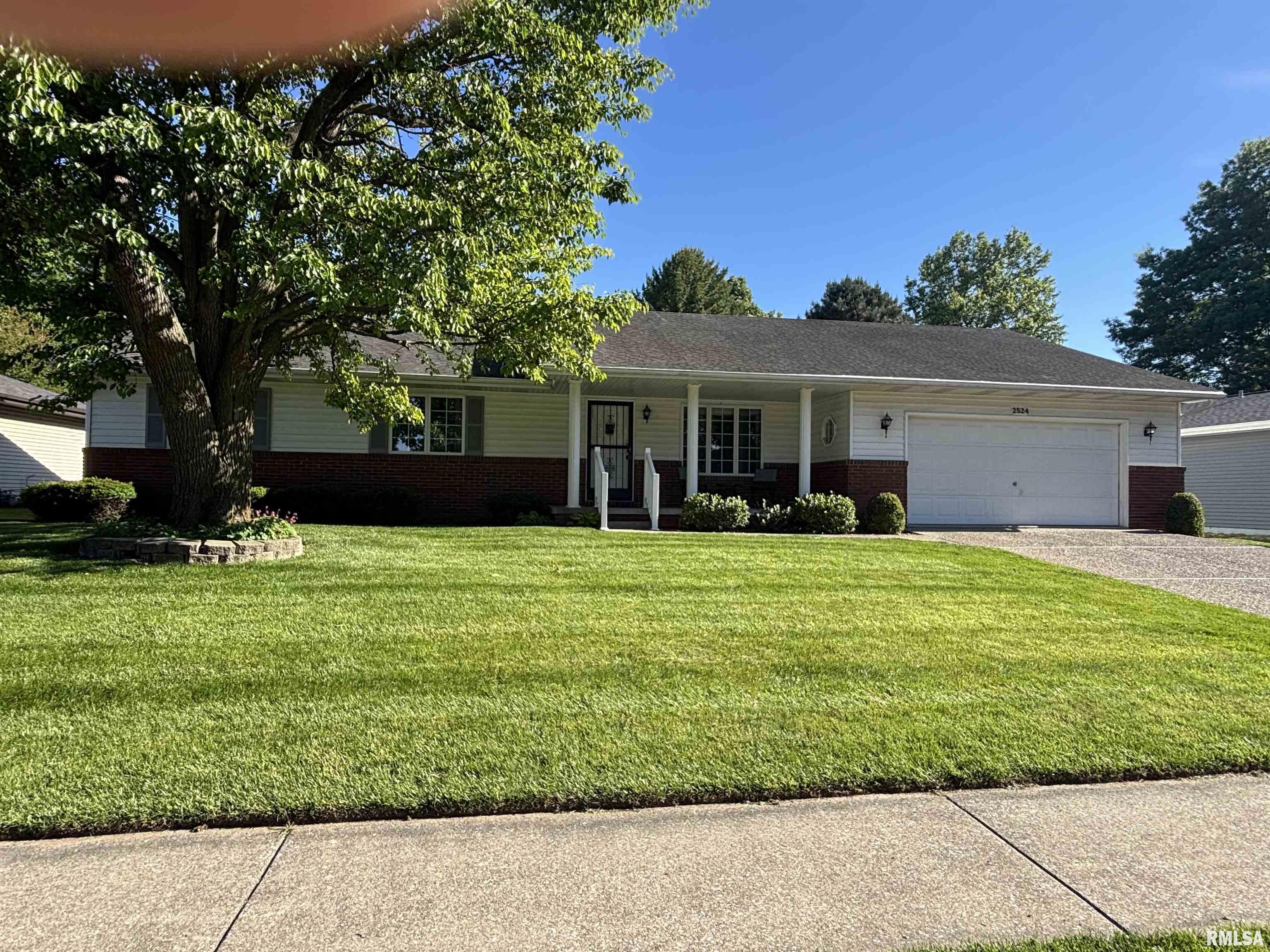 2524 Winfield Drive Springfield, IL 62704 - Photo 1 of 1