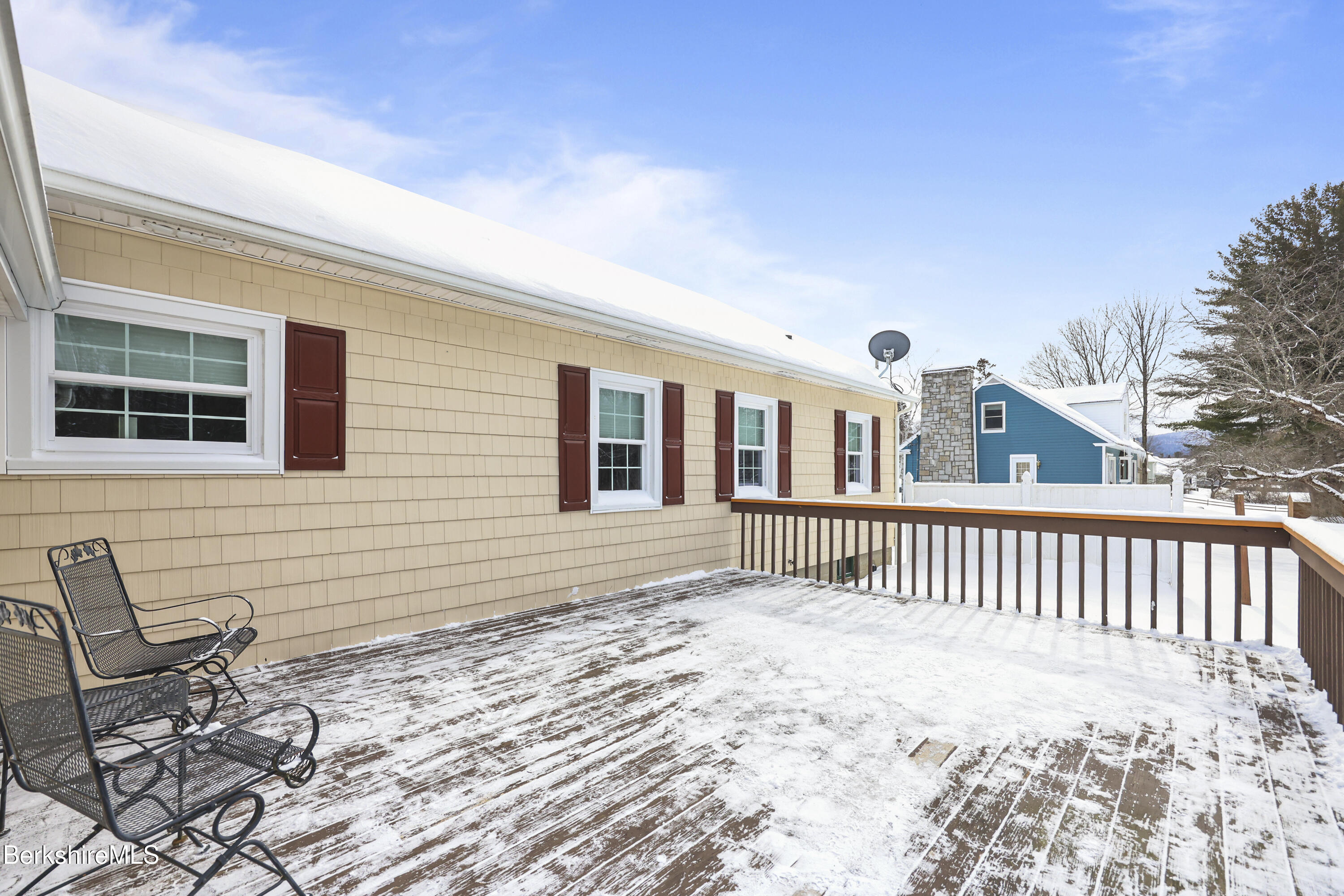 158 Eleanor Road Pittsfield, MA 01201 - Photo 27 of 40 Large Deck