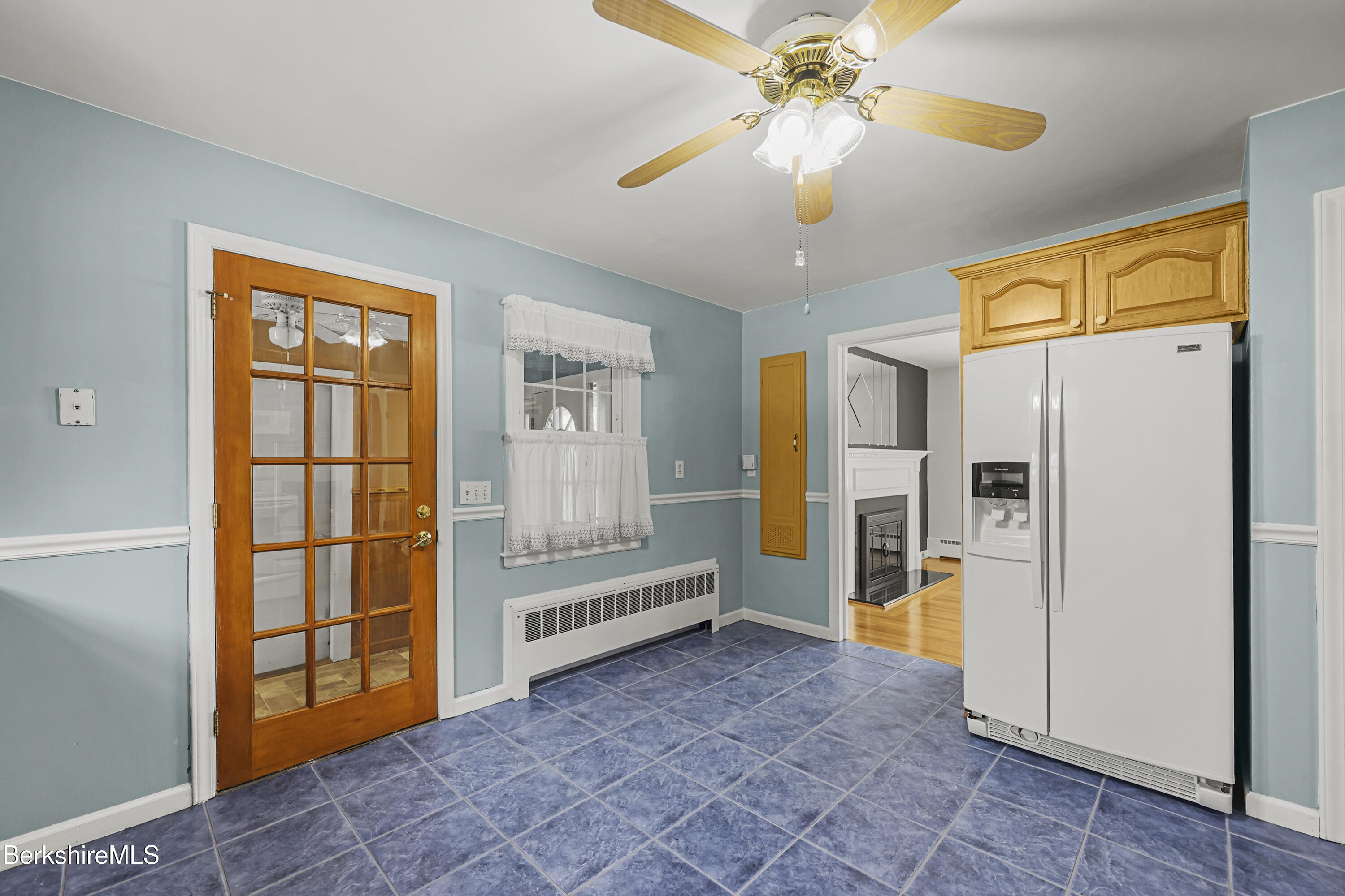 158 Eleanor Road Pittsfield, MA 01201 - Photo 6 of 40 Kitchen