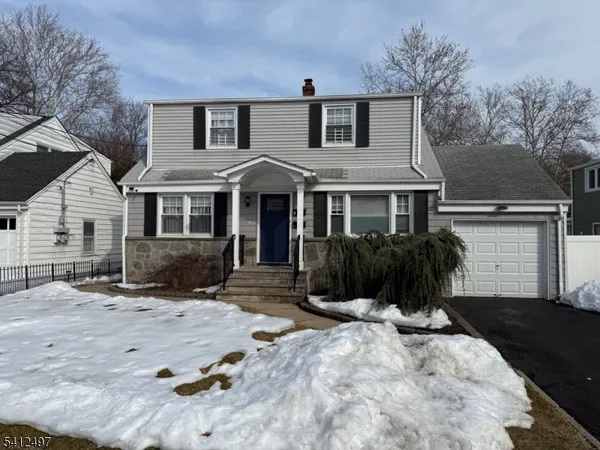 $2,900 | 1439 Gregory Avenue, Union, NJ 07083