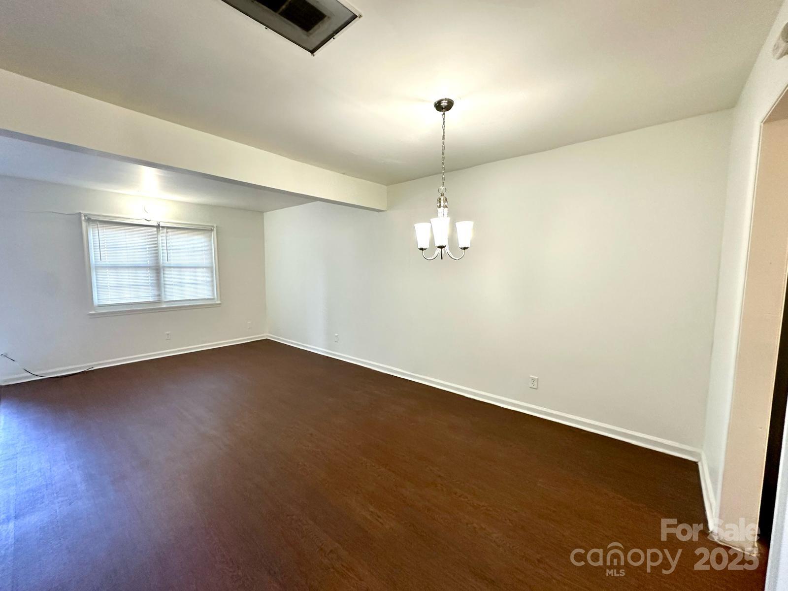 5812 Hunting Ridge Lane, Unit A Charlotte, NC 28212 - Photo 5 of 18 Gallery Image 5