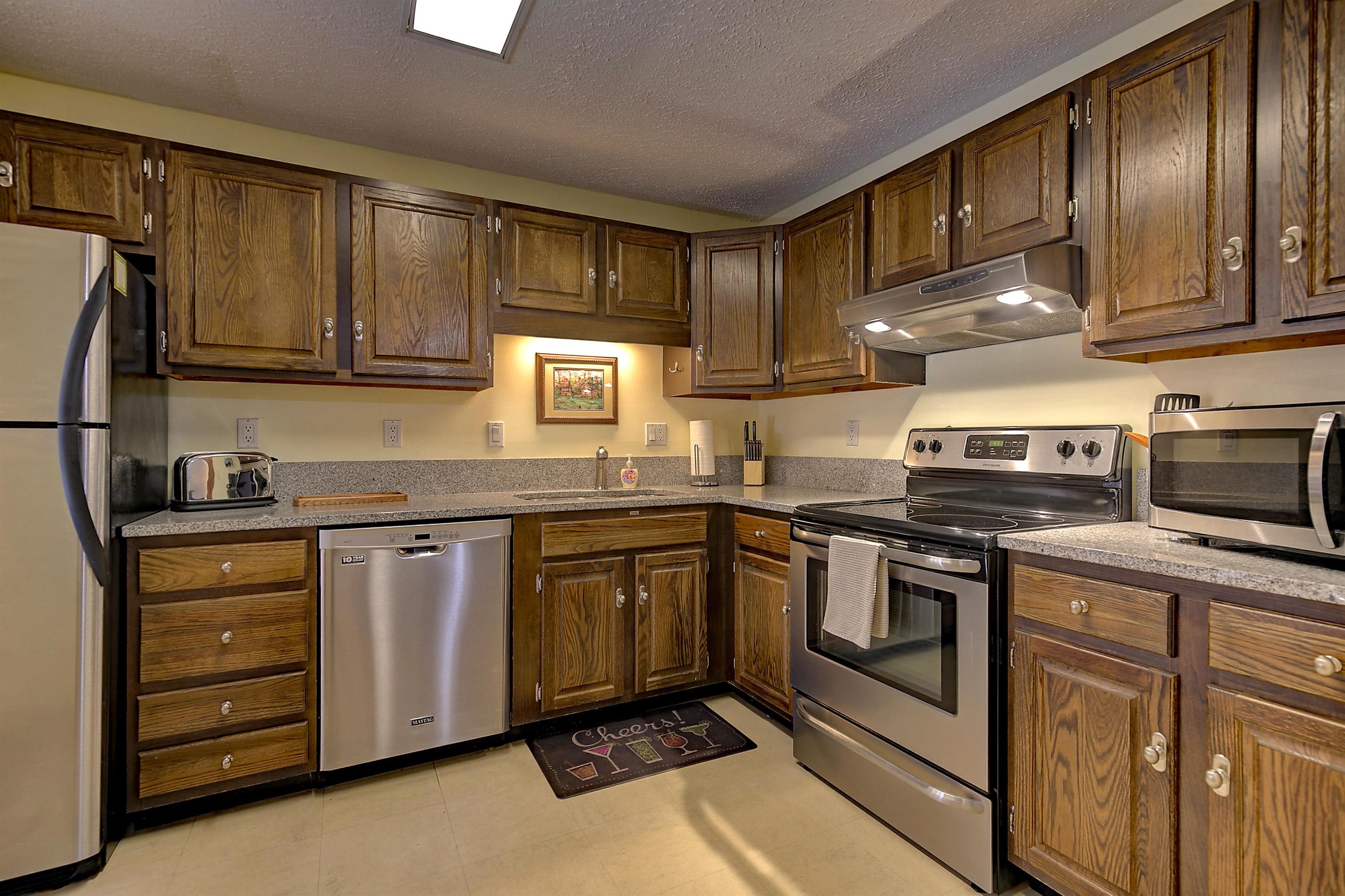 123 Stonehurst Manor Road, Unit 16C Conway, NH 03860 - Photo 38 of 39