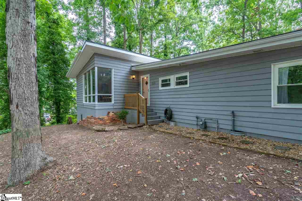 520 Concord Avenue Anderson, SC 29621 - Photo 2 of 36