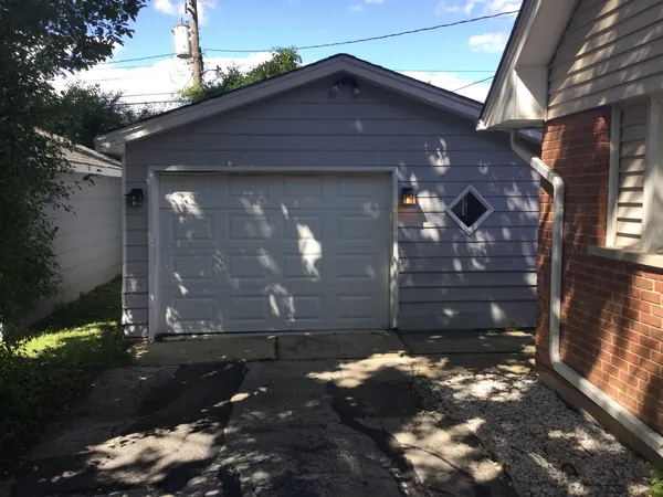 $240,000 | 171 Frederick Drive, Chicago Heights, IL 60411