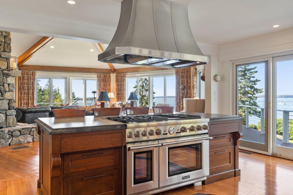 31 Moores Point Road Southport, ME 04576 - Photo 11 of 46 11