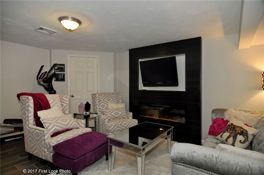 9 Hickory Road Cumberland, RI 02864 - Photo 22 of 29
