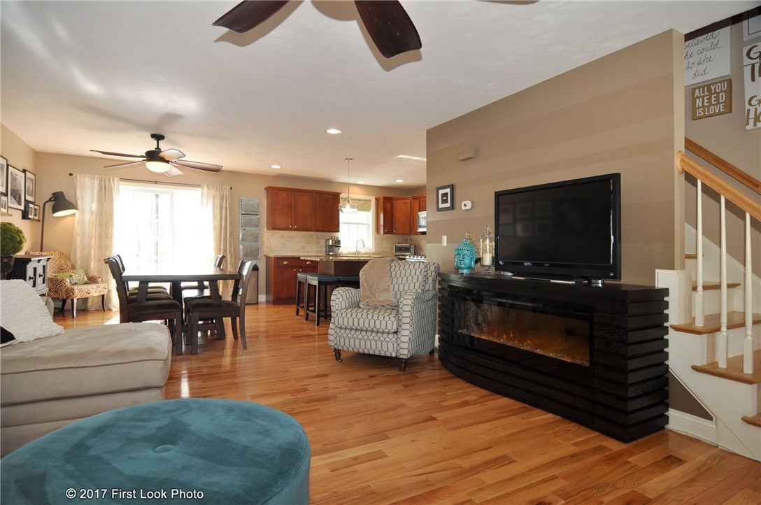 9 Hickory Road Cumberland, RI 02864 - Photo 5 of 29