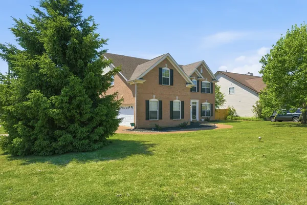 $649,900 | 2980 Brisbane Drive, Mount Juliet, TN 37122