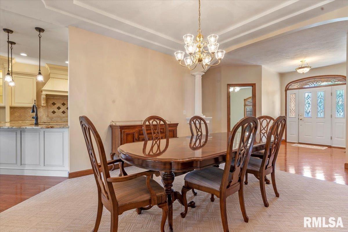 26 Georgetowne Road Sherman, IL 62684 - Photo 5 of 44 Gallery Image 5
