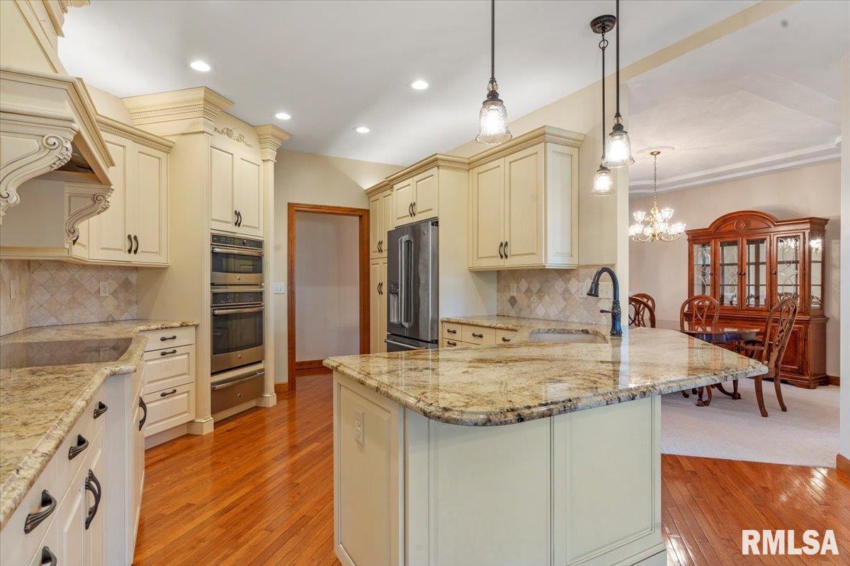 26 Georgetowne Road Sherman, IL 62684 - Photo 9 of 44 Gallery Image 9