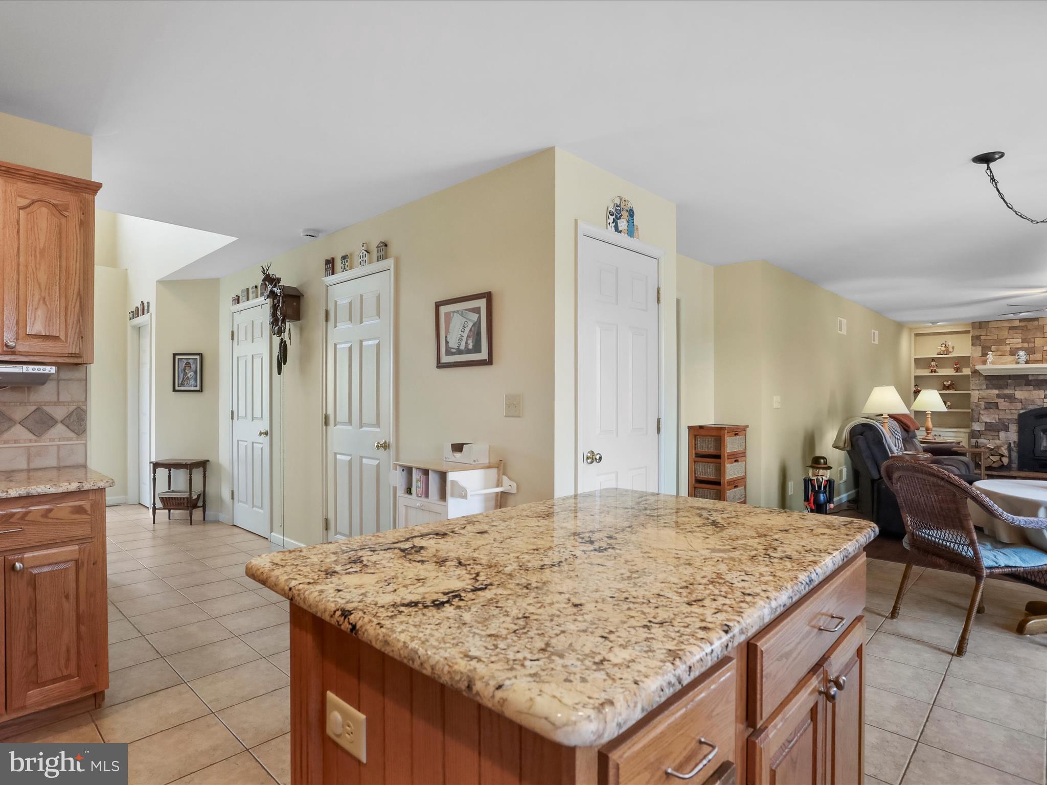 1419 Hunters Chase Chambersburg, PA 17202 - Photo 18 of 50 Gallery Image 18