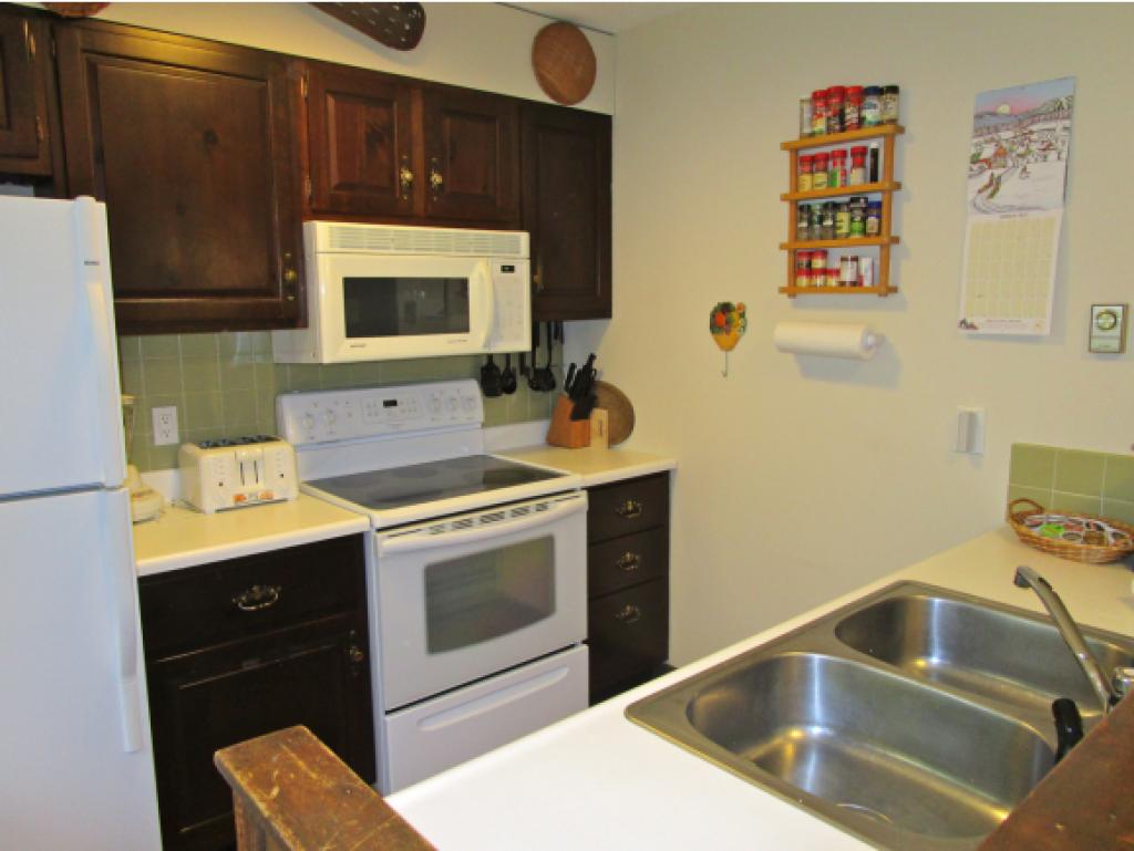 127 South Hill Road Ludlow, VT 05149 - Photo 13 of 25