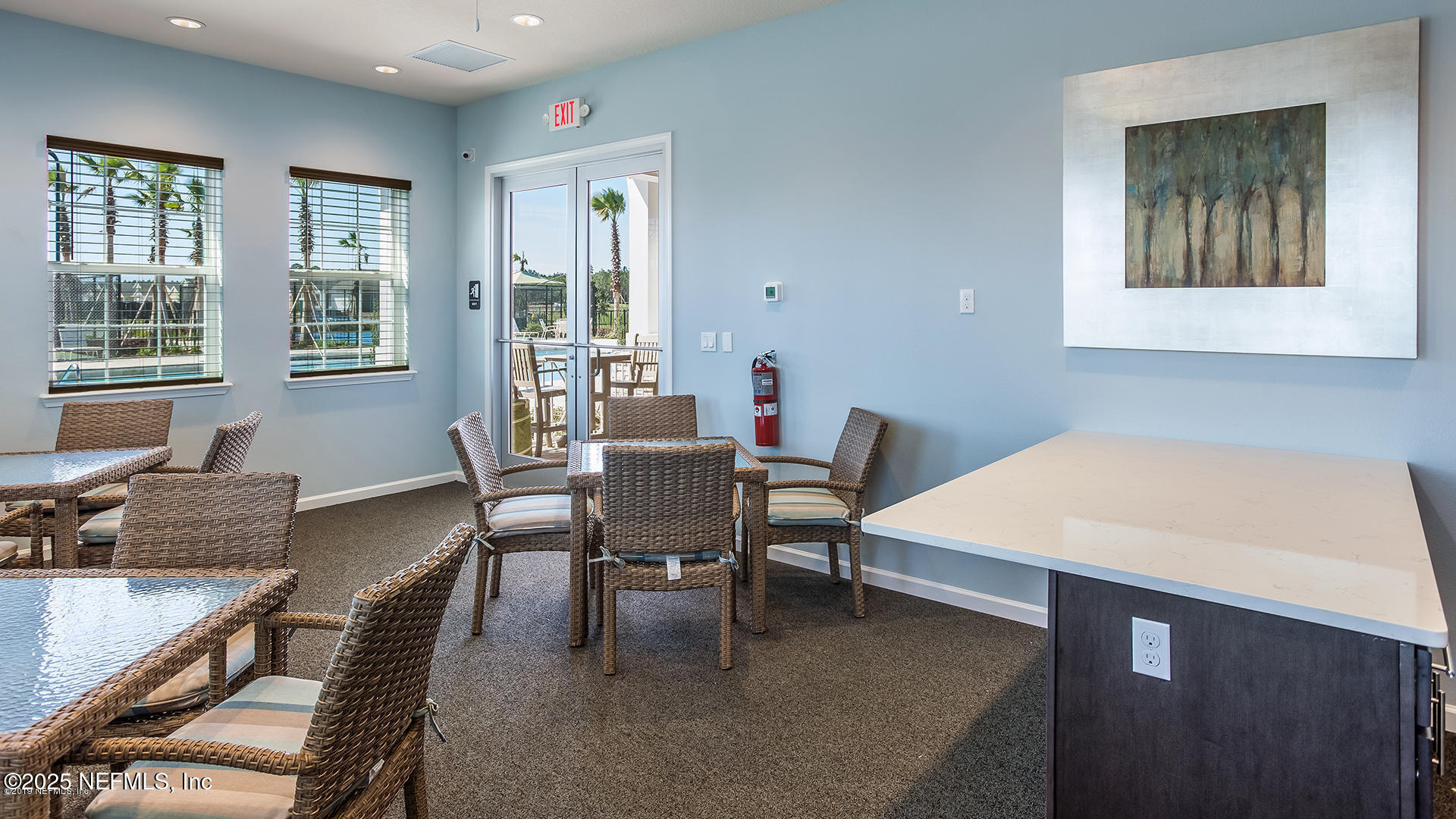 516 Lumpkin Street Jacksonville, FL 32222 - Photo 39 of 45 a dining room with furniture and window