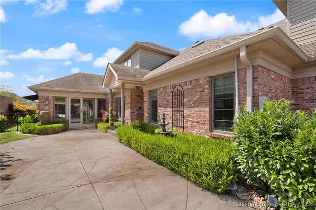 $765,000 | 12206 Bridgeway Court, Sellersburg, IN 47172