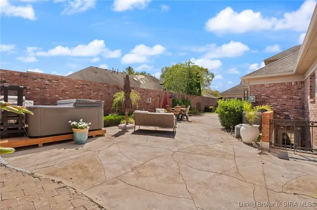 $765,000 | 12206 Bridgeway Court, Sellersburg, IN 47172