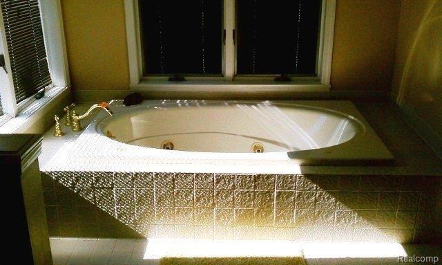 7344 Mentel Road Newport, MI 48166 - Photo 9 of 17 IMAG0404