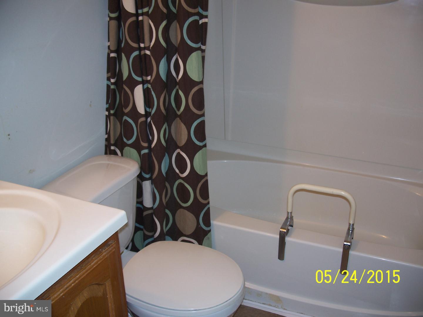 28 Margin Road Levittown, PA 19056 - Photo 13 of 25 Gallery Image 13