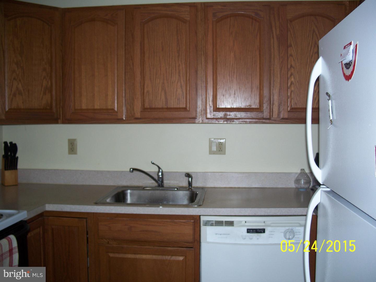 28 Margin Road Levittown, PA 19056 - Photo 6 of 25 Gallery Image 6