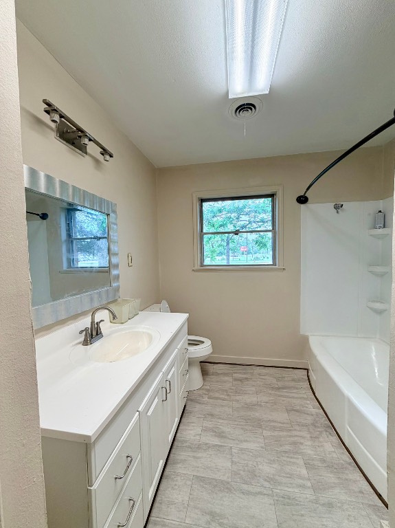 612 Keith Street Kennard, TX 75847 - Photo 12 of 15 a bathroom with a sink a toilet and shower