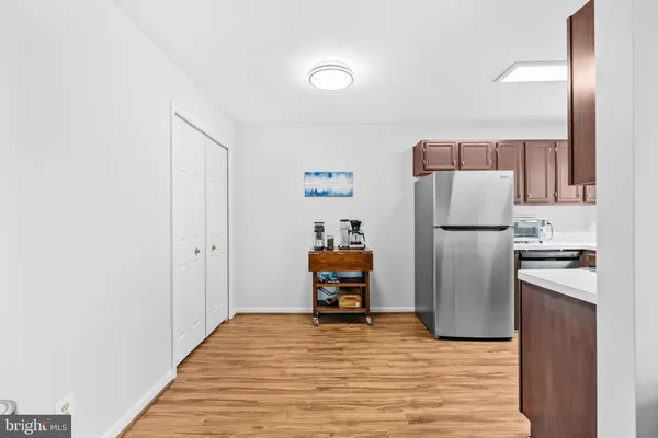 $2,300 | 1130 Huntmaster Terrace Northeast, Unit 201, Leesburg, VA 20176