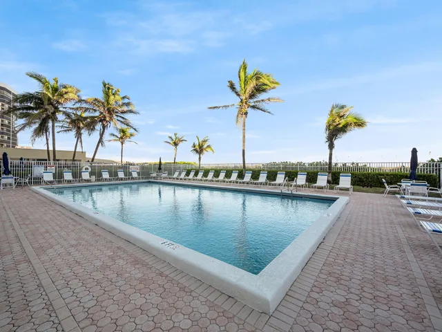 $210,000 | 9800 South Ocean Drive, Unit 214, Jensen Beach, FL 34957