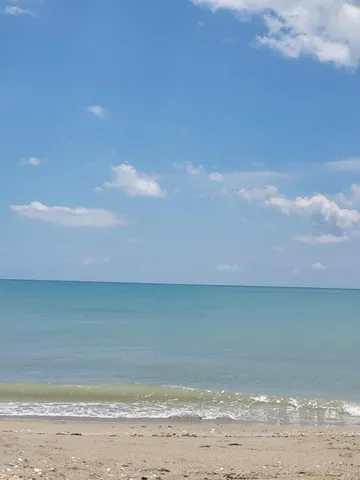 $210,000 | 9800 South Ocean Drive, Unit 214, Jensen Beach, FL 34957