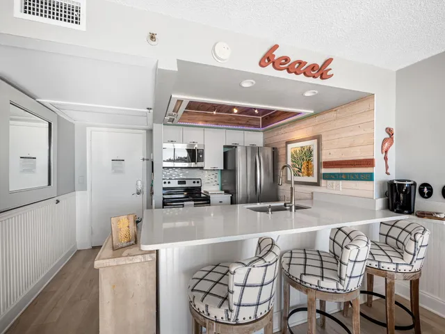 $210,000 | 9800 South Ocean Drive, Unit 214, Jensen Beach, FL 34957