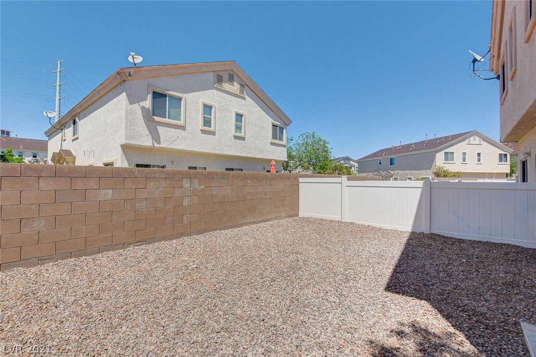 5488 Stacked Chips Road, Unit 103 Las Vegas, NV 89122 - Photo 22 of 27