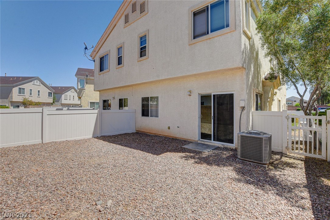 5488 Stacked Chips Road, Unit 103 Las Vegas, NV 89122 - Photo 23 of 27