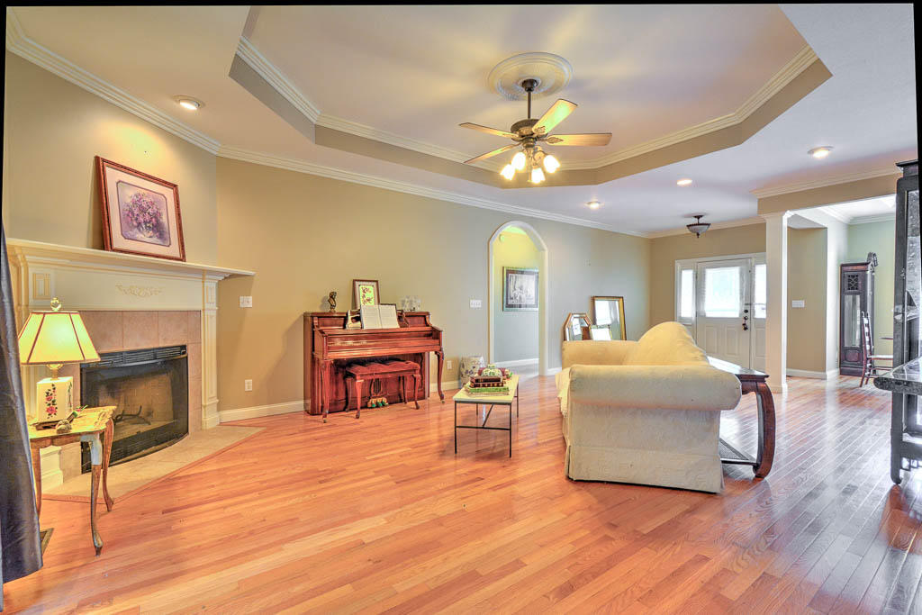 3089 West Wolf Valley Road Clinton, TN 37716 - Photo 6 of 36 6