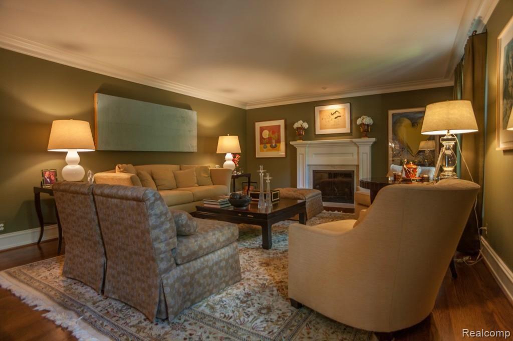2601 Indian Mound Road Bloomfield Hills, MI 48301 - Photo 4 of 23