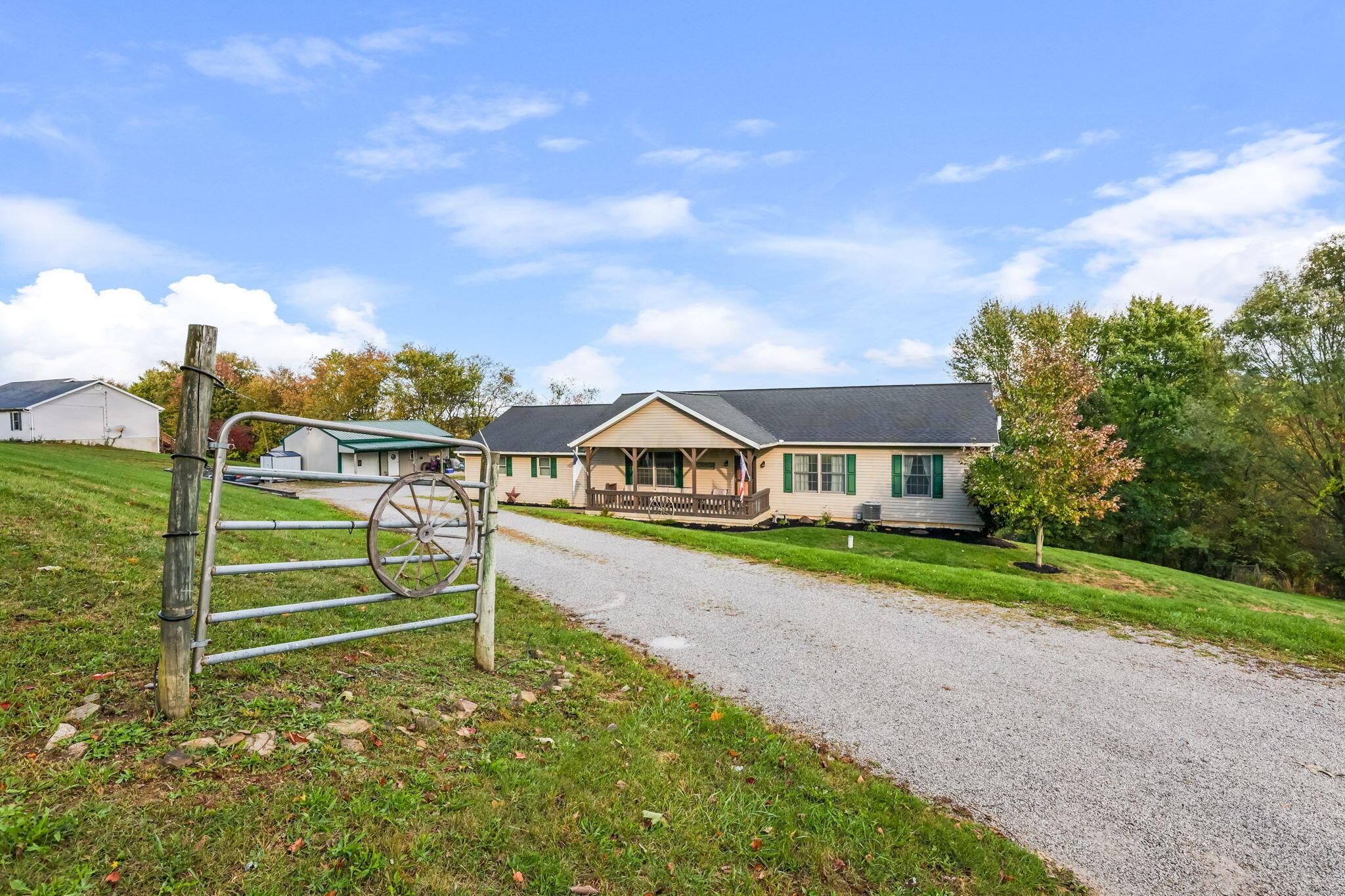 3241 Ritchey Road Southeast Heath, OH 43056 - Photo 6 of 116 Driveway Entry