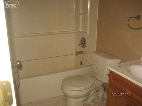 5523 Colony Road Grand Blanc, MI 48439 - Photo 10 of 10 20166220-9.JPG